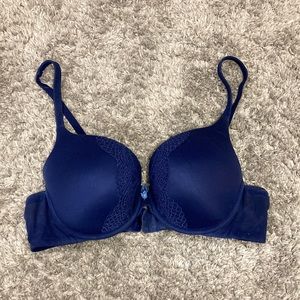 Victoria’s Secret Blue Bra 38C